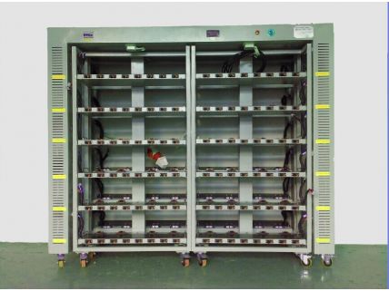 分(fēn)體(tǐ)活動式M型老(lǎo)化(huà)車(chē)